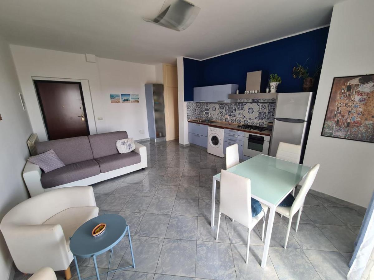 La Pioggia Nel Pineto Apartment Gaeta Exterior photo